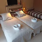 Au Coeur D'acren - Proche De Pairi Daiza Et Pays Des Collines 住宿加早餐酒店 3*